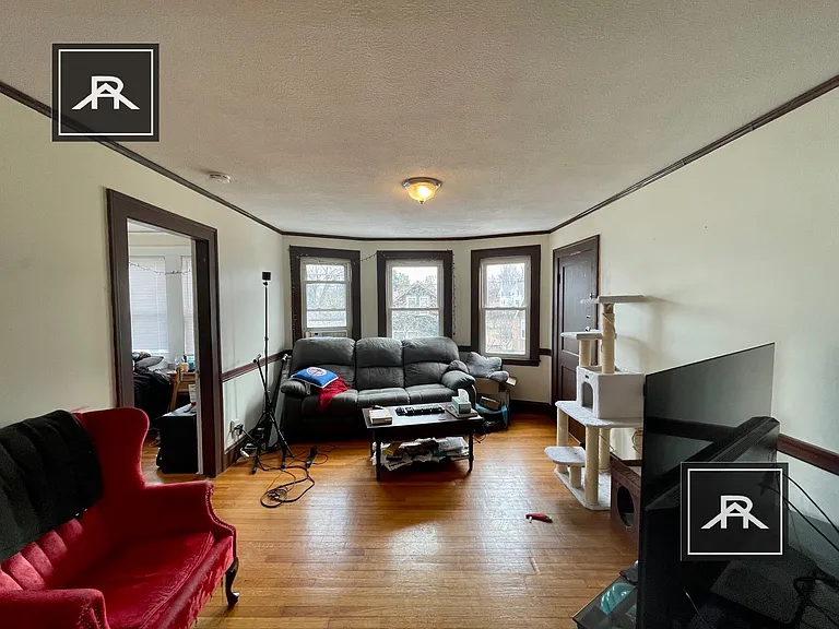 56 Brock St #3 — Photo 12