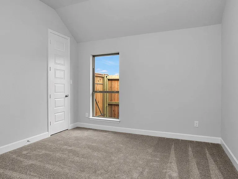 5026 Albany Shores Ln #N — Photo 11