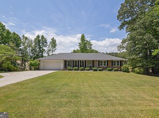 2525 Holtzclaw Rd, Cumming, GA 30041