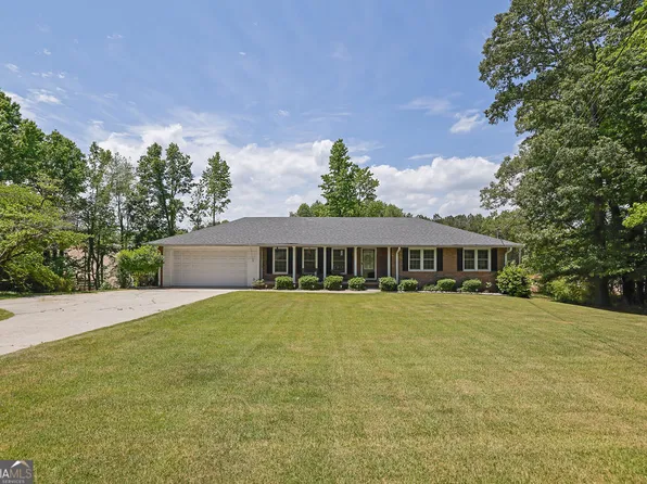 2525 Holtzclaw Rd, Cumming, GA 30041