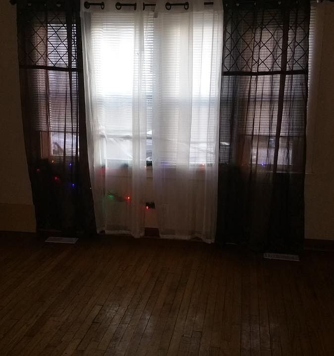 2nd image of 252 W 109th Pl
