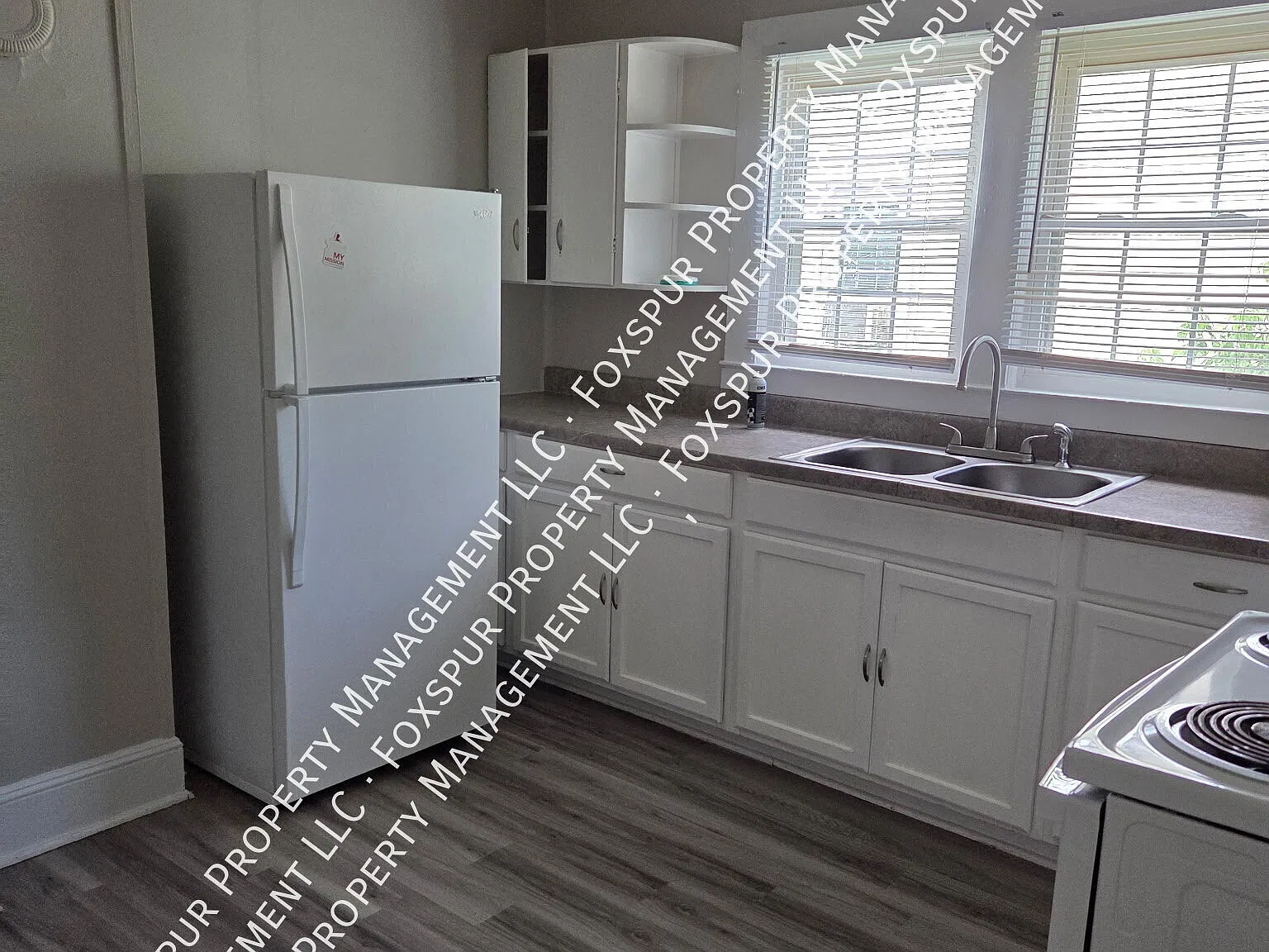 2 bed, 780 sqft, $1,100 — Photo 4