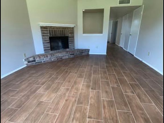 3rd image of 2700 N 16th St APT 1
