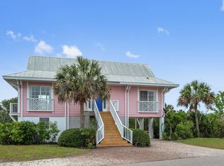 96 Harbour Key Dr, Saint Helena Island, SC 29920