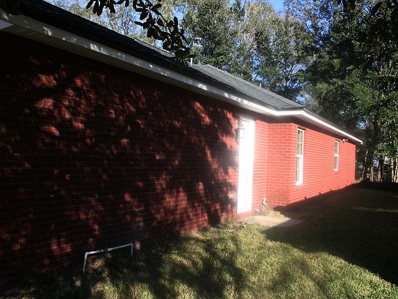 3rd image of 5789 Birds Nest Ln