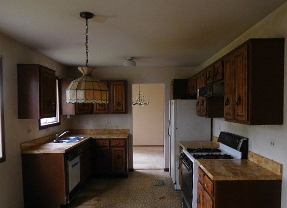 5th image of 207 Albert Dr