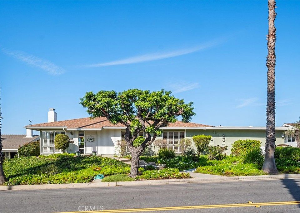 1st image of 362 Camino San Clemente