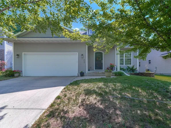 4621 Sawyers Dr, Des Moines, IA 50310