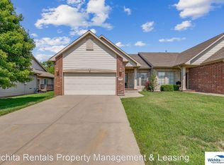 9818 E 19th St N, Wichita, KS 67206
