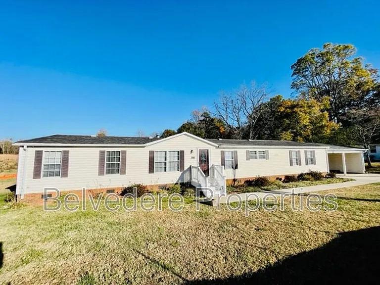 221 Oak Grove Church Rd — Photo 2