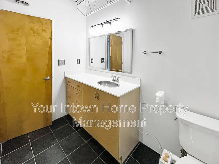 195 Arizona Ave NE #117 — Photo 24