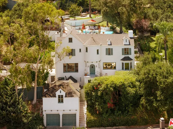 3001 Passmore Dr, Los Angeles, CA 90068