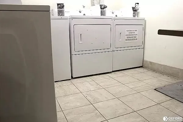 Rented by Oxford Property Group | media 48