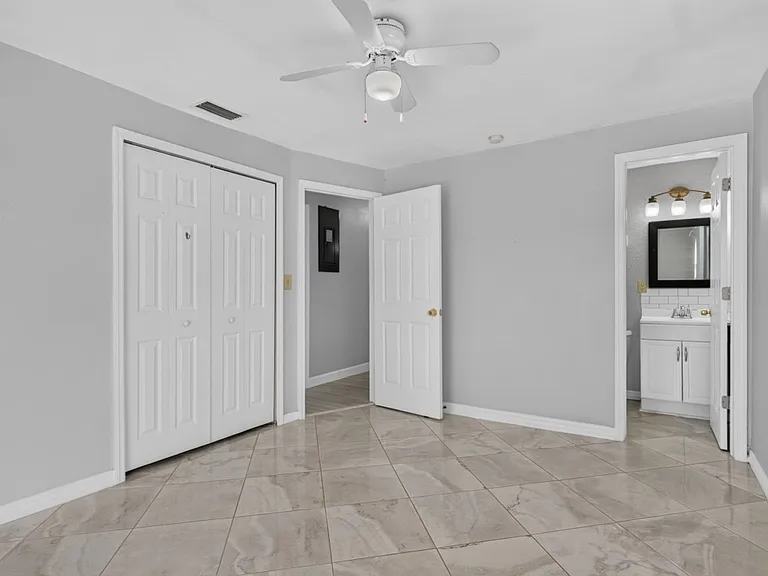 442 Ameca Ave — Photo 18