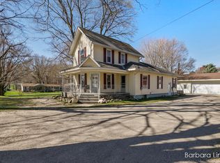 242 Maple St, Freeport, MI 49325