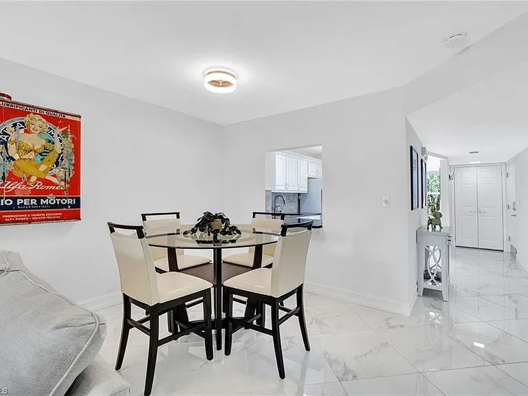 1055 Forest Lakes Dr #F203 — Photo 7