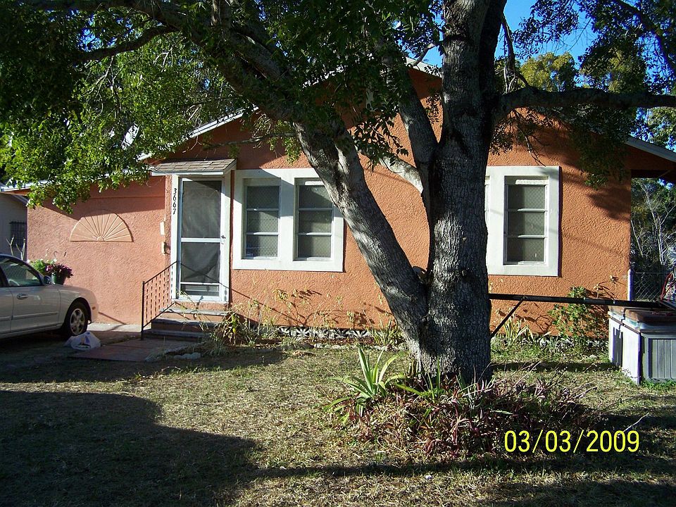 Curb appeal front view