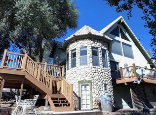 25193 Oak Ln, Descanso, CA 91916