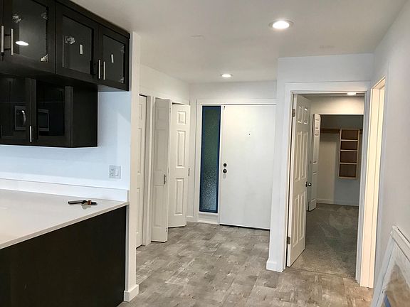 5th image of 115 5th Ave S APT 7
