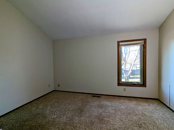 PXL_20221026_174213035_2_10272022