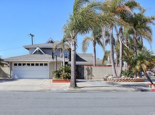 8221 Kingfisher Dr, Huntington Beach, CA 92646
