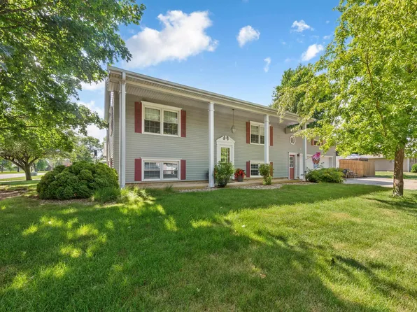 207 Wallace St, Emmetsburg, IA 50536