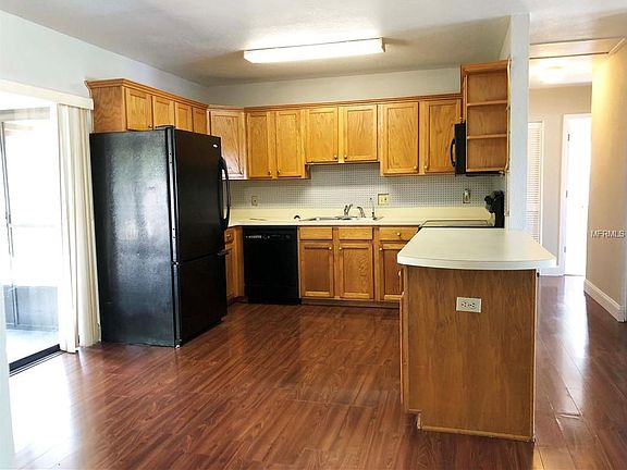 5th image of 7006 Sarvis St