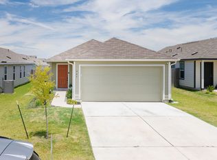 447 Marty Allen Loop, Jarrell, TX 76537