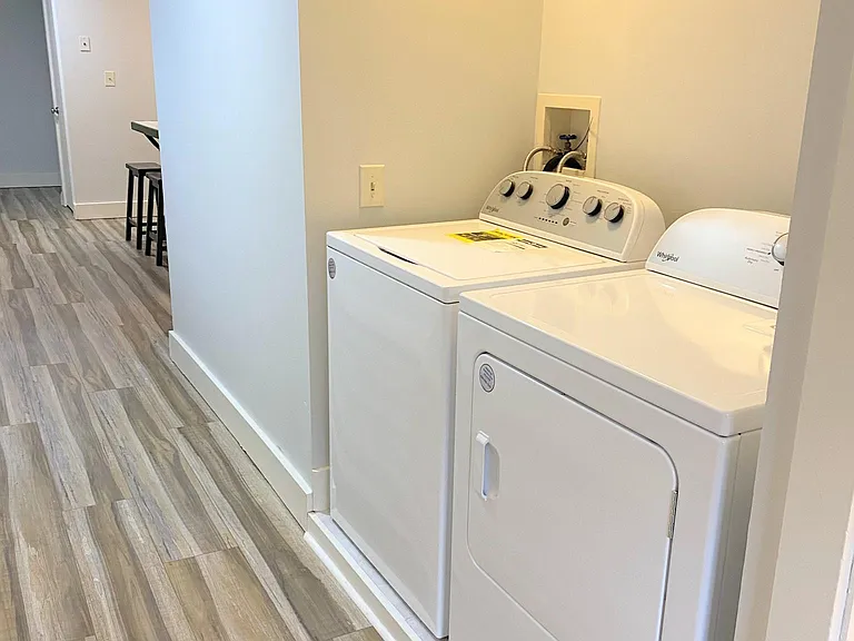 155 S Main St — Photo 13