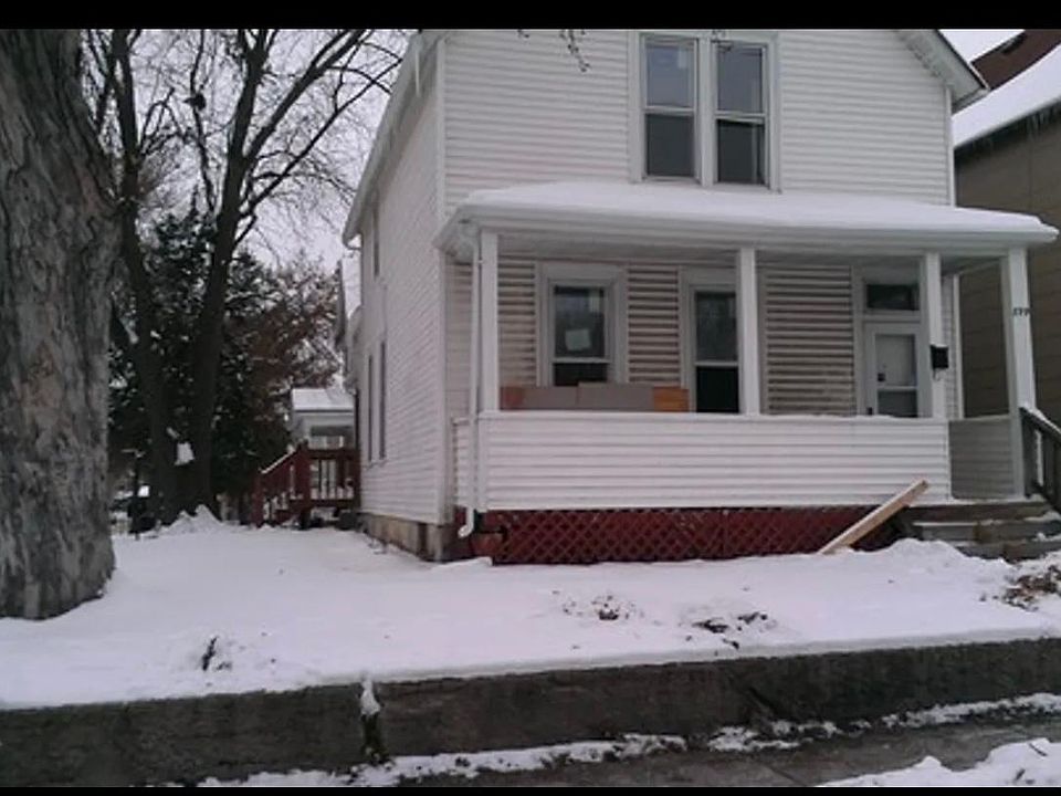 1st image of 899 Park St