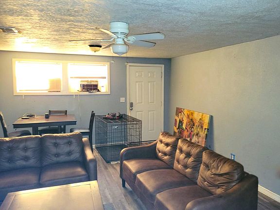 4th image of 802 S Virginia St