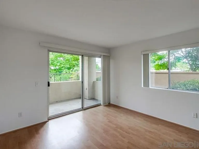 2045 Burton St #51 — Photo 14
