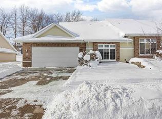 51 Brentwood Dr, Iowa City, IA 52245