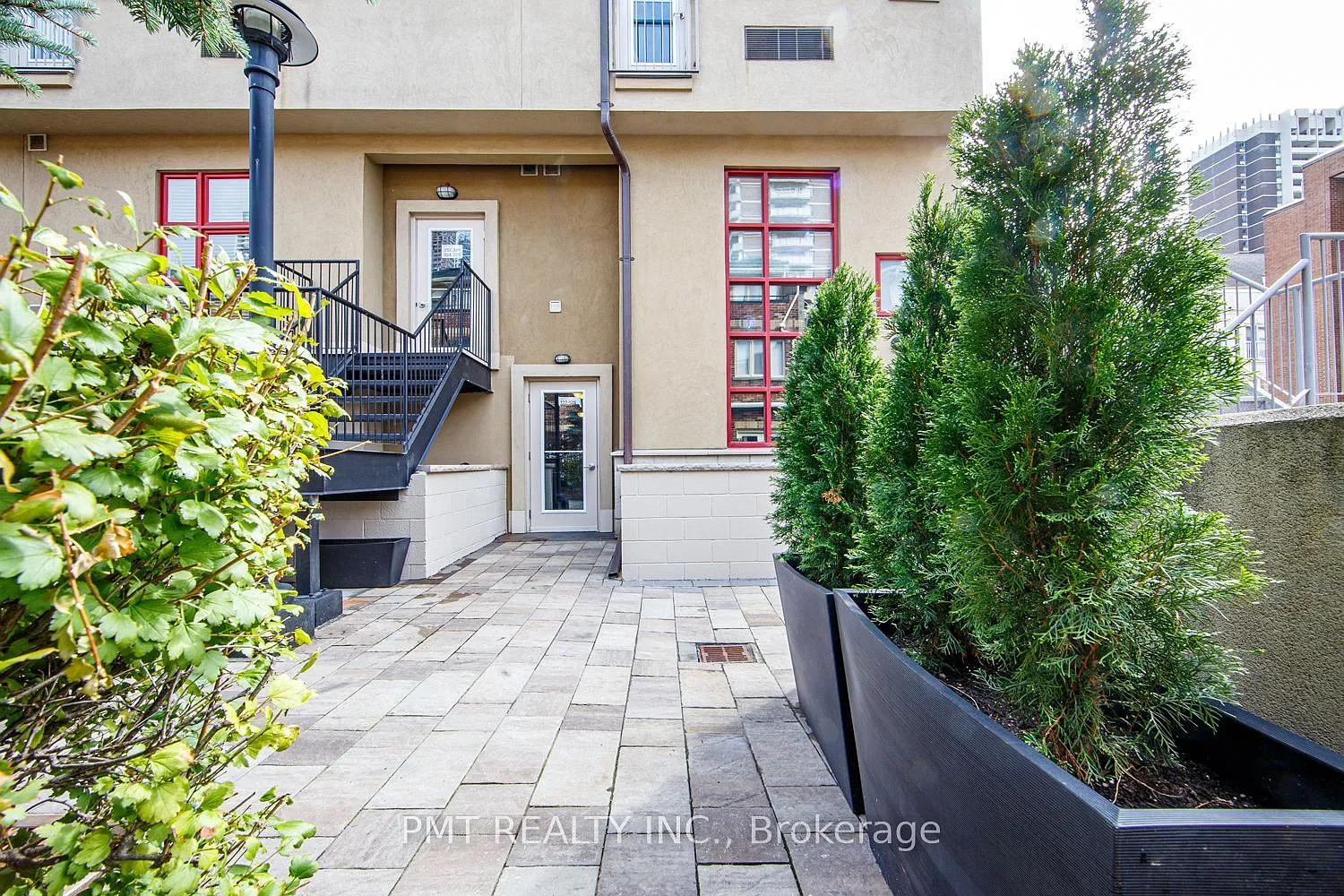 2 bed, $2,950 — Photo 1