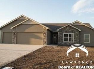 2532 E 25th Pl, Lawrence, KS 66046