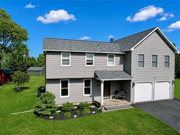 2nd image of 5880 Fieldstone Dr