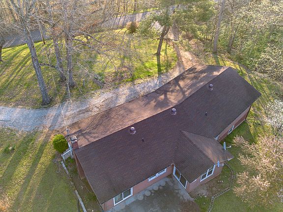 17th image of this home