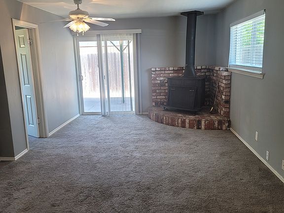 Family room 2_05252022