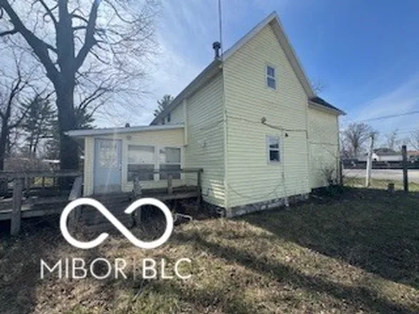 201 S Main St, Bicknell, IN 47512