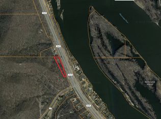 Leeward Rd, Winona, MN 55987