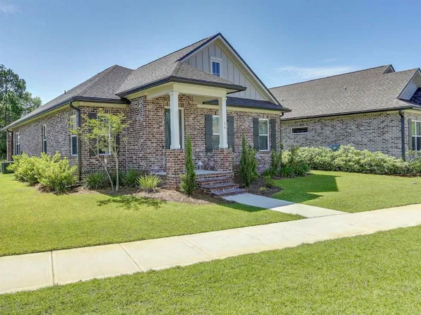 36 Pintail Blvd, Freeport, FL 32439