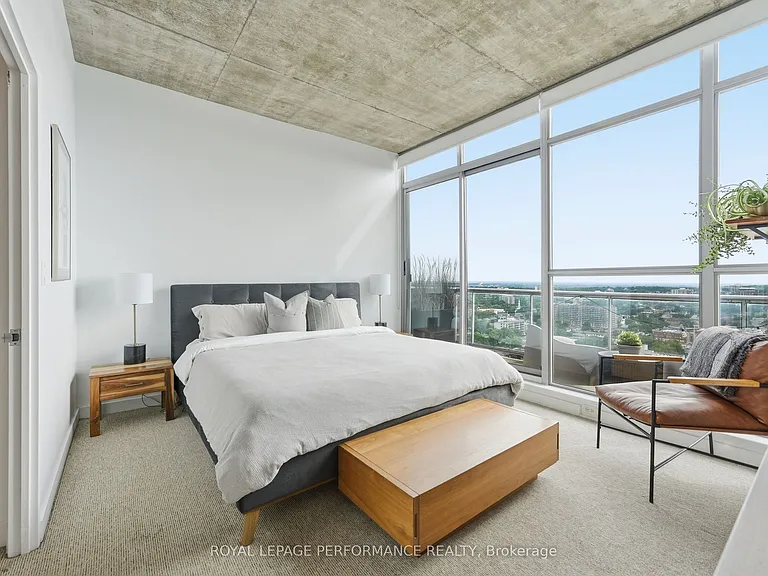 179 George St #PH 2 — Photo 21