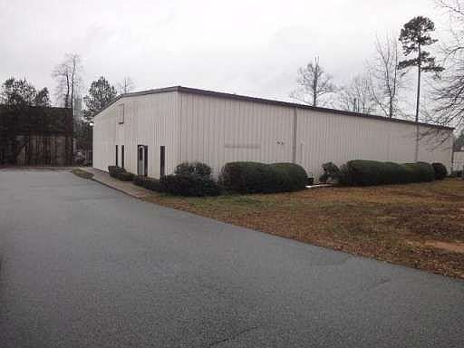2nd image of 120 Shamrock Industrial Blvd