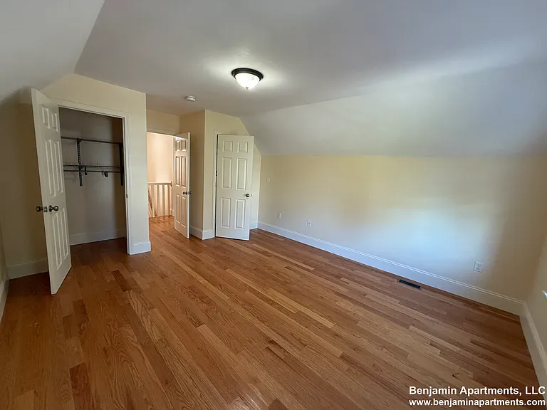74 Brooks St #9 — Photo 12