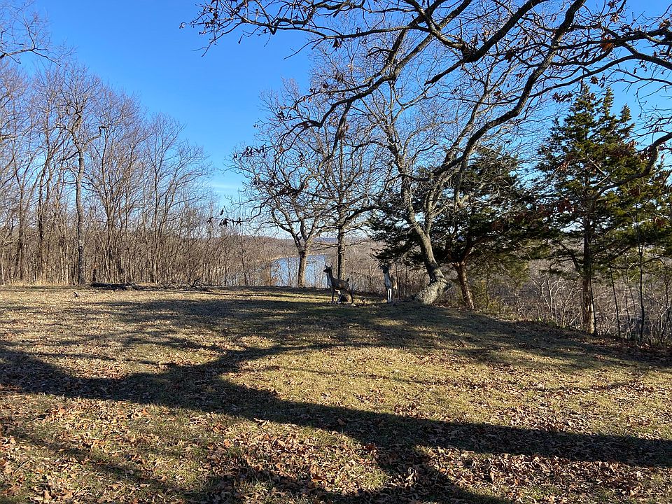 1st image of Ridge Dr