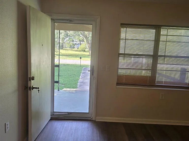 4329 Martha St — Photo 19
