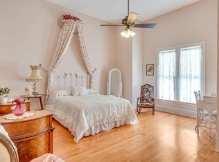 4028 Crosby Cedar Bayou Rd, Baytown, TX 77521