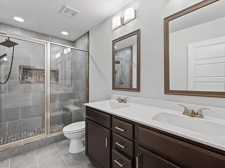 513 Herman Dr — Photo 26
