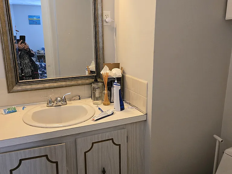 25 Columbia Ave #25 — Photo 11