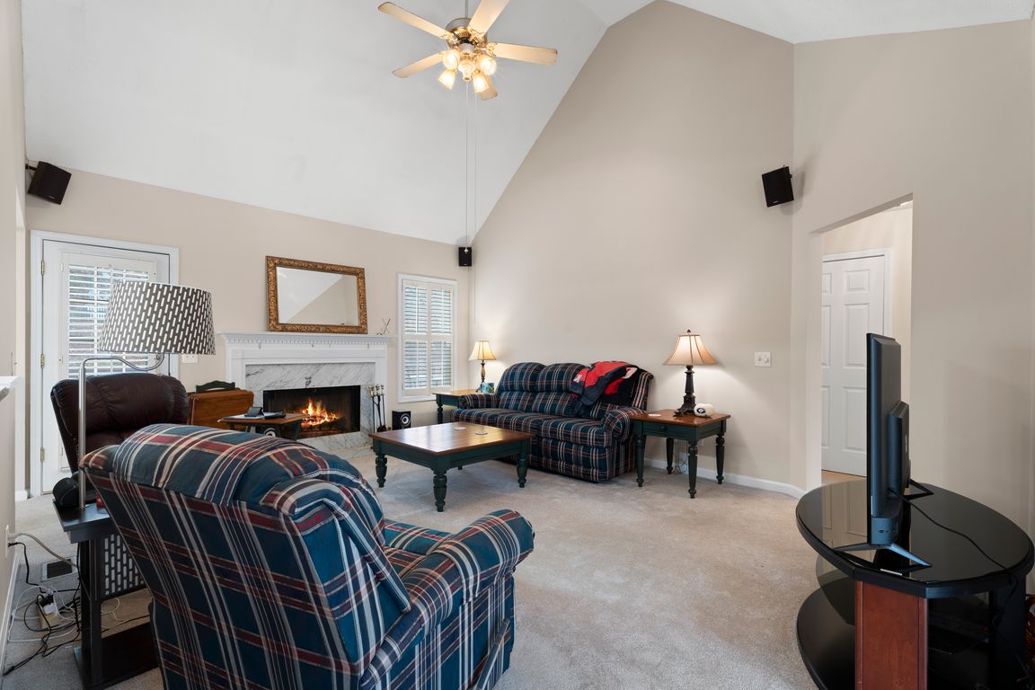 next background image